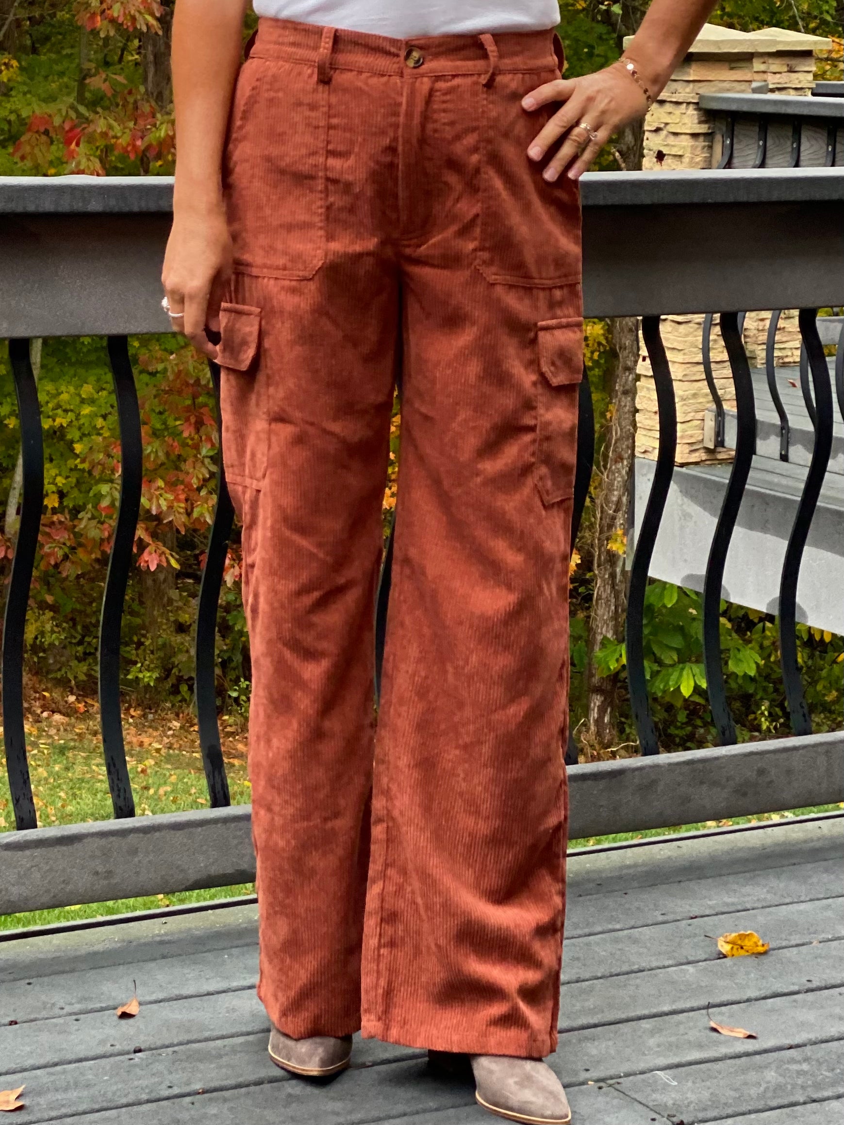 Corduroy Cargo Pants - Chestnut